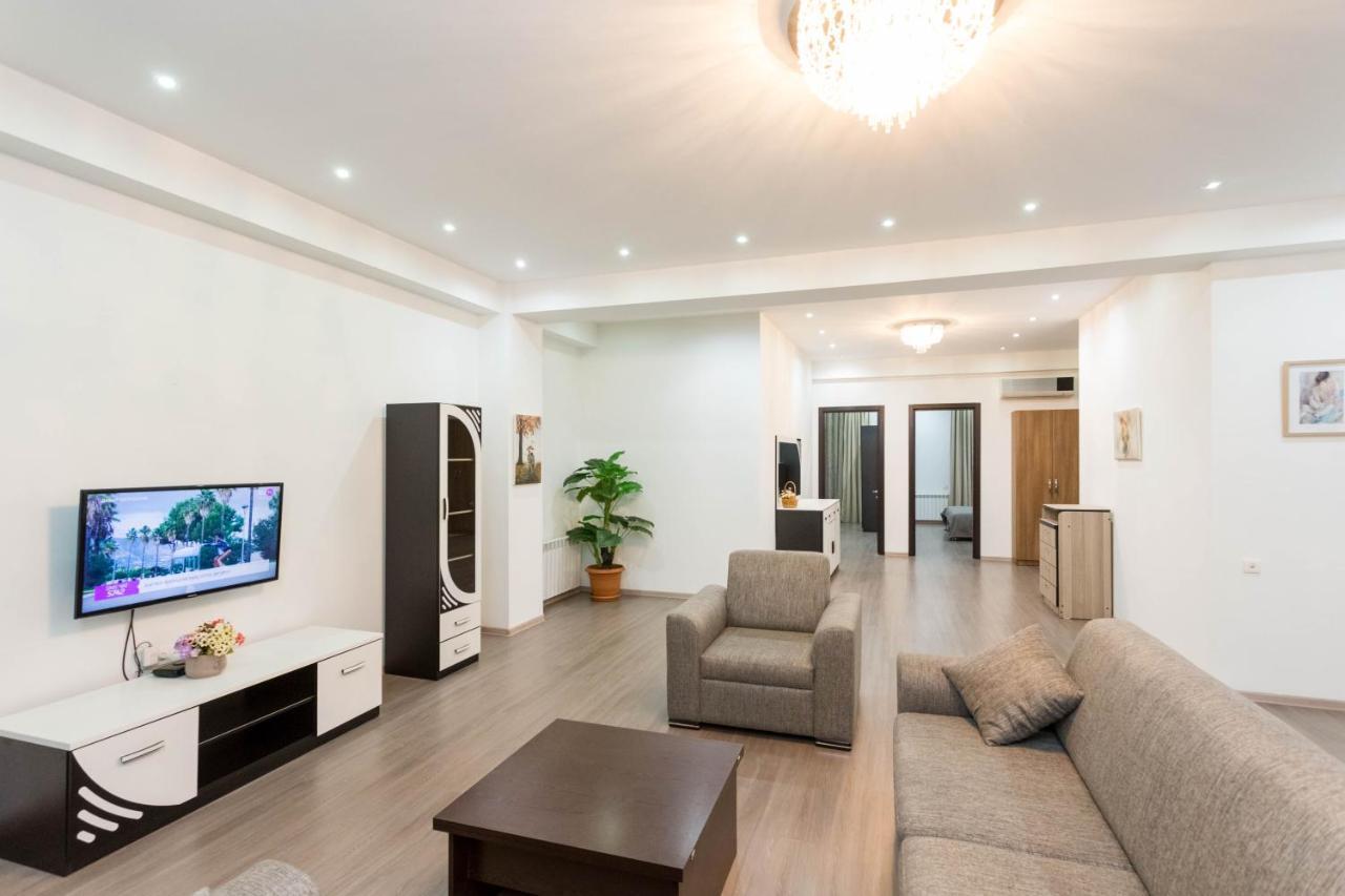 Apartment In The City Center Lll Tbilisi Exteriér fotografie