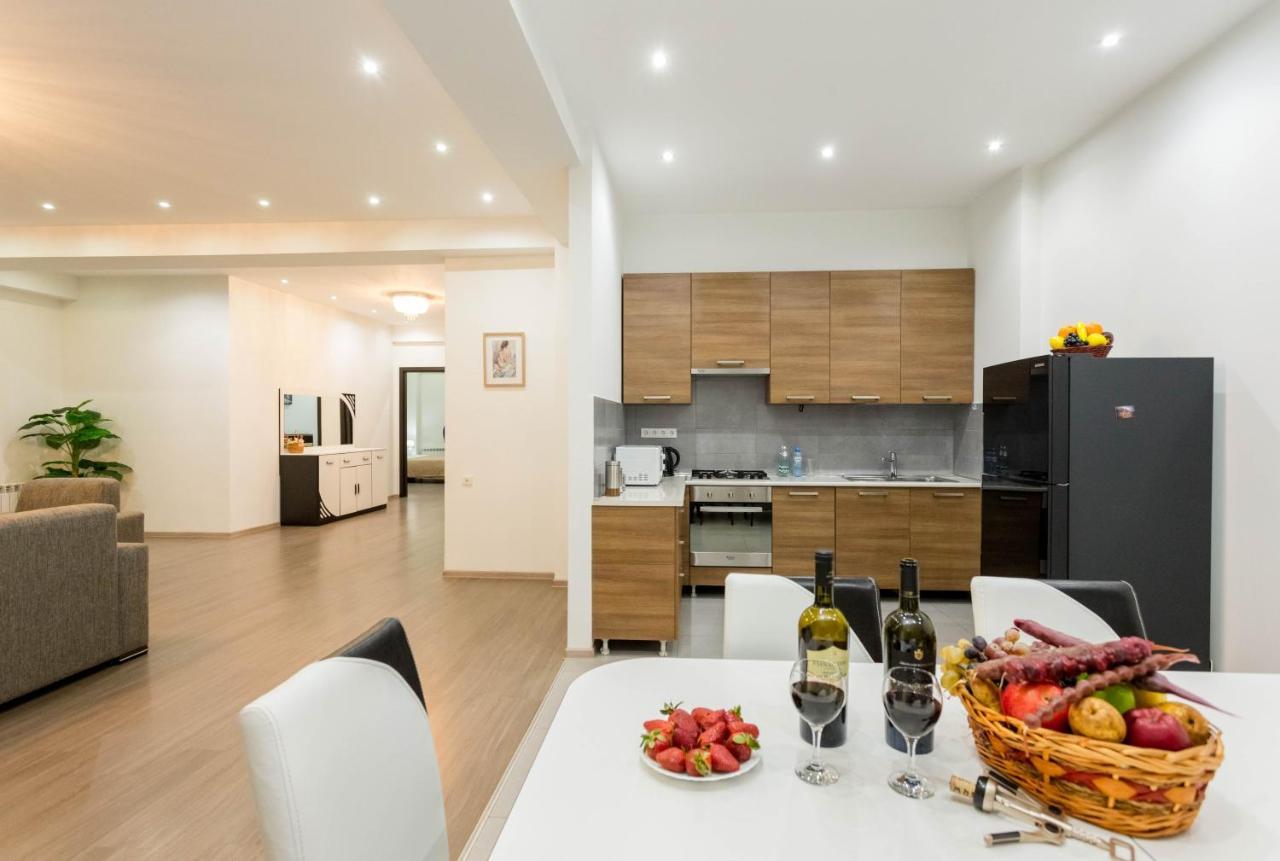 Apartment In The City Center Lll Tbilisi Exteriér fotografie
